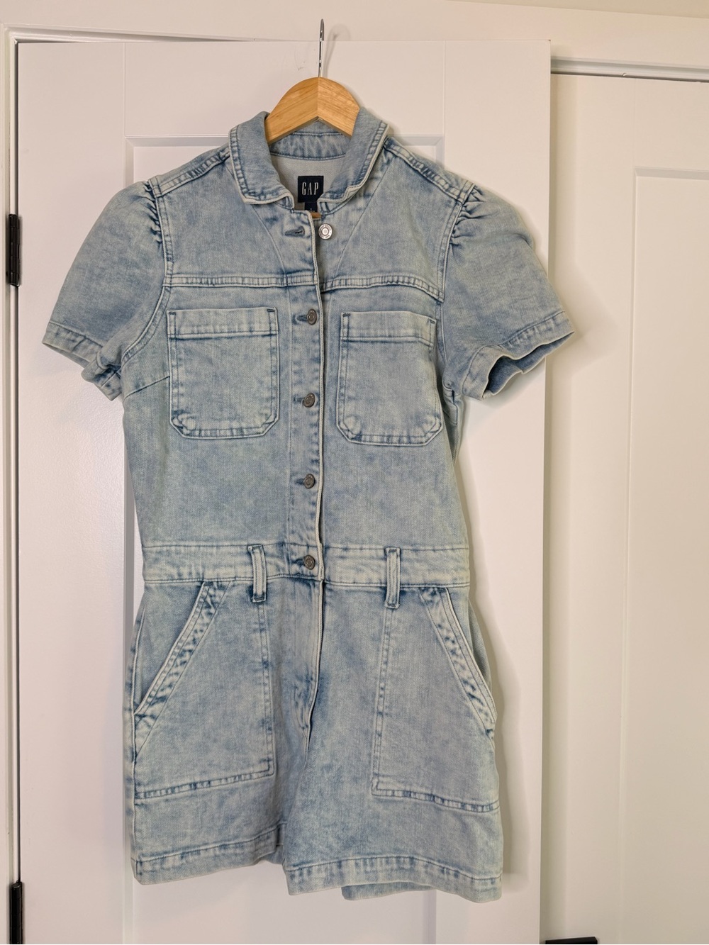 🩵2 for 30–GAP Light Wash Blue Denim Short Romper